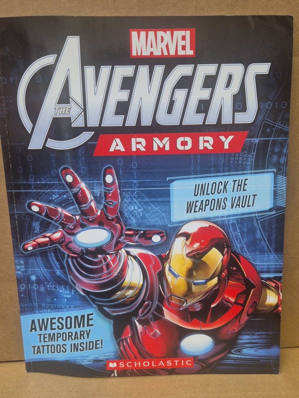 Marvel Avengers Armory + Temporary Tatoos